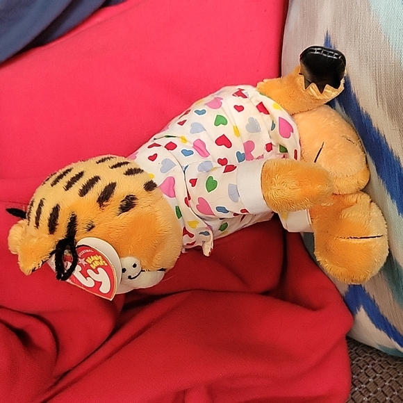 Garfield Goodnight - Picture 2 of 7